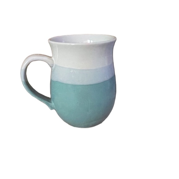 Stoneware Pottery Coffee Mug Seagulls Flying Over Waves at the Beach Livingston - Picture 3 of 7